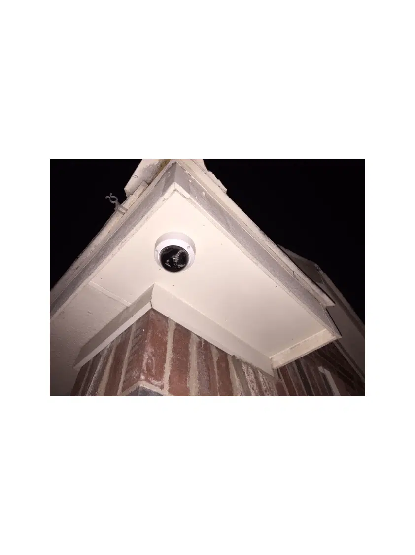 WiFi wireless indoor/outdoor 4 camera video alarm solution + free App - Image 2