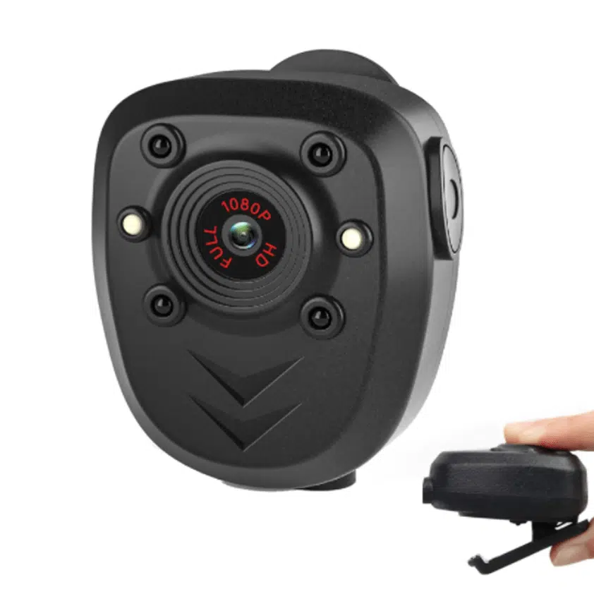 Body camera der ligner en mikrofon. God enhed med op til 4 timers optagelse.